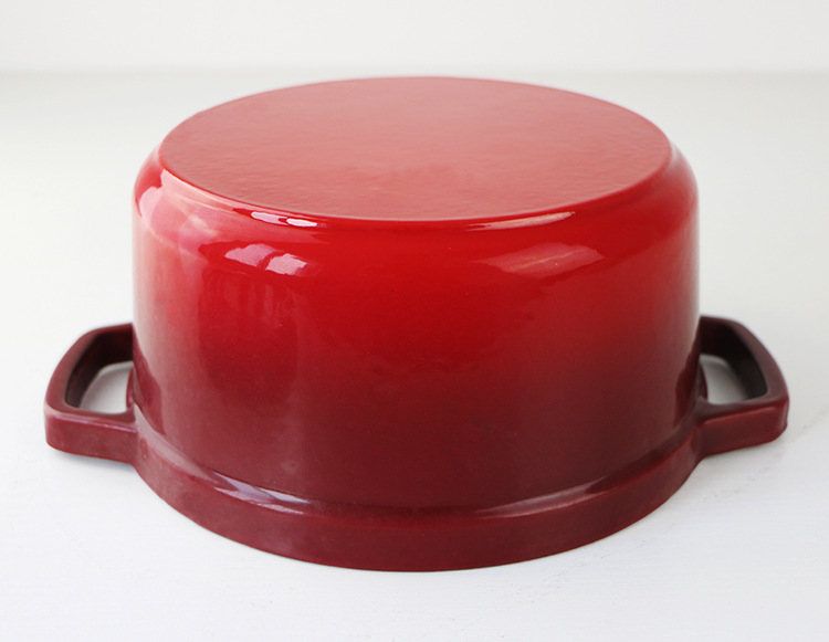 26cm Enamel cast iron cookware set round pots and pans Pots & Pans